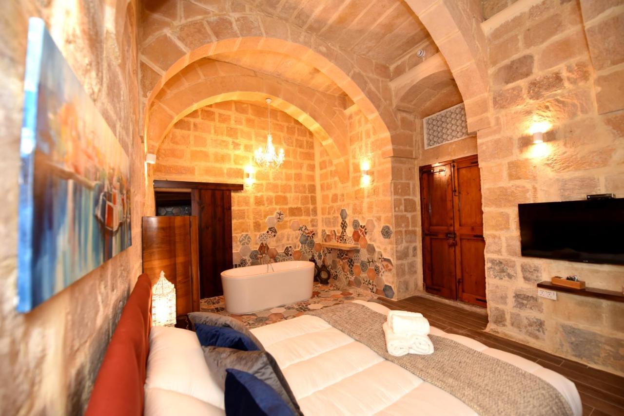 The Lodge Cospicua Bagian luar foto